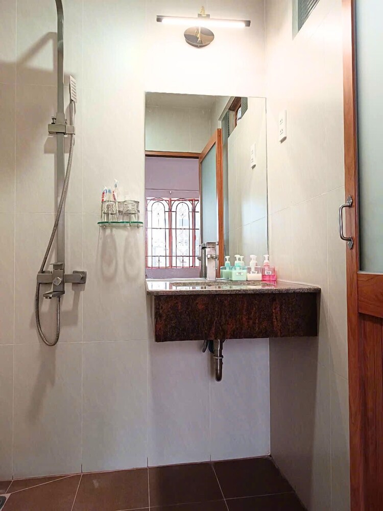 A&E GuestHouse