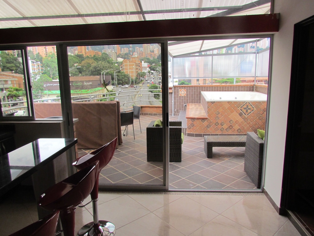 Hotel 10a Apartments