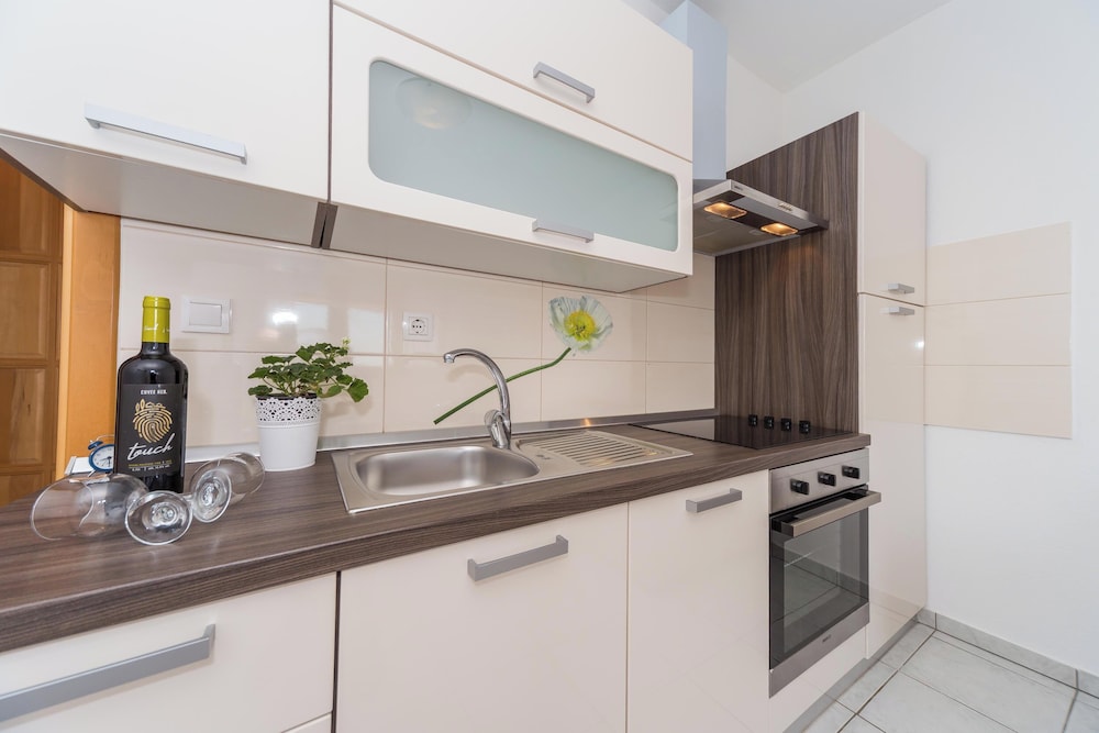 Apartments Jukic