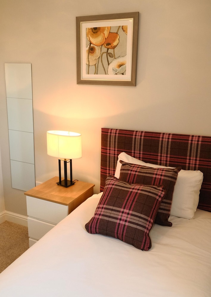 Regent in Gosforth With 2 Bedrooms and 2 Bathrooms
