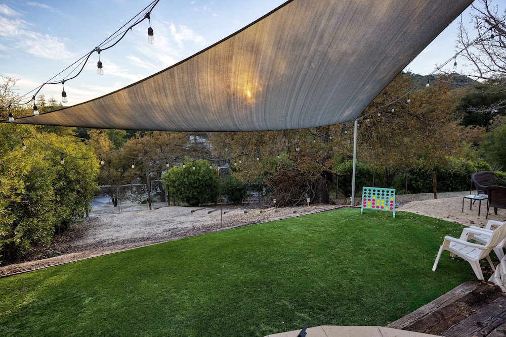 Terrace Hill Modern Paso Robles Escape Near Wineries Dining and Hot Springs
