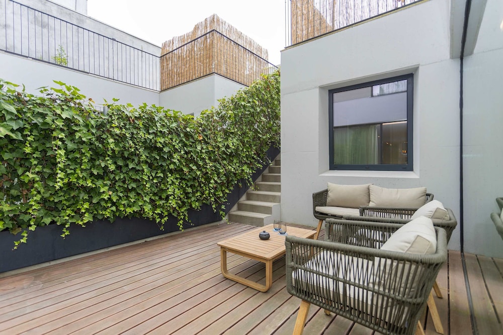 Liiiving in Porto - Pool Paradise Apartment B