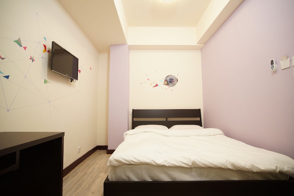 ALOHAS Hostel