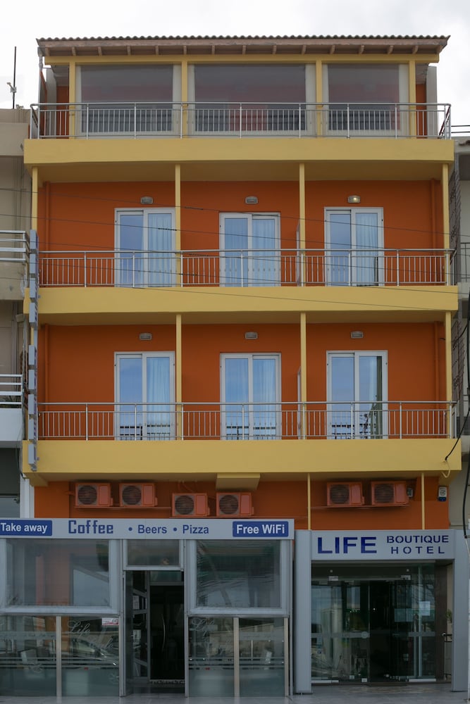 Hotel Life Hotel - Image 1