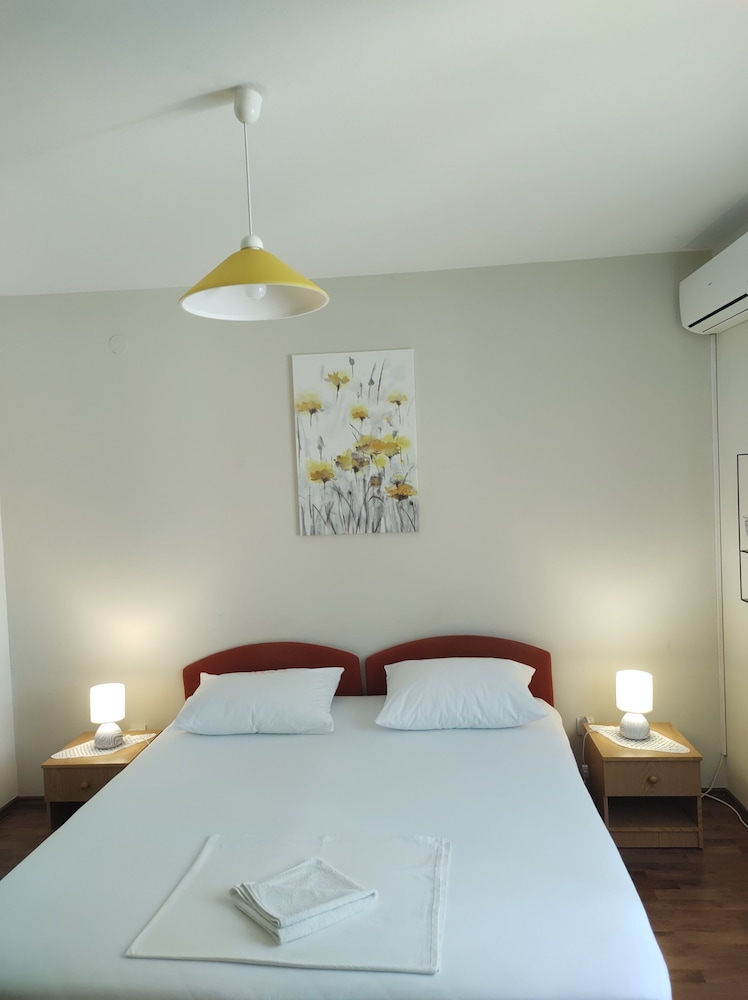 Anna Guesthouse