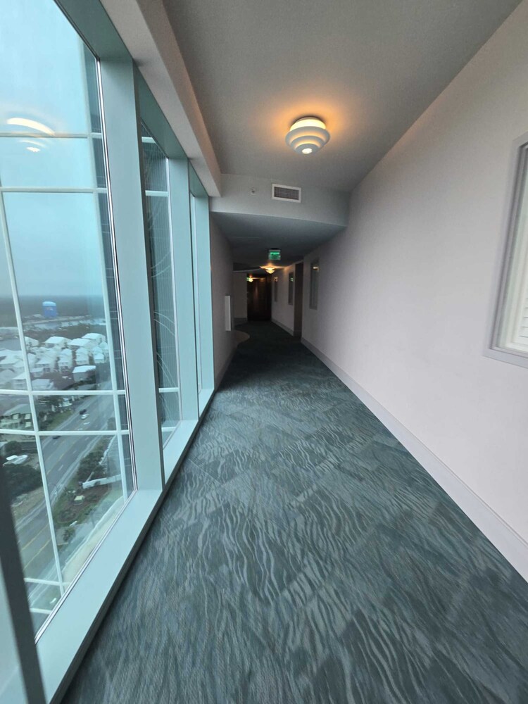 Turquoise Place Condos