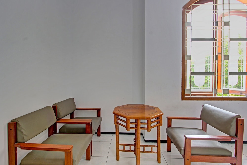OYO Life 91523 Kenari Guesthouse view 5