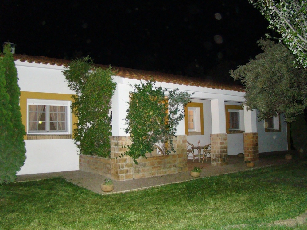 Finca Dehesa Tres Riveros view 2