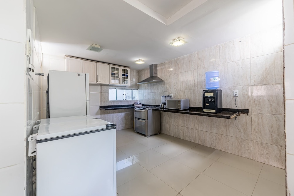Casa 4 Suites-Com Piscina-137M