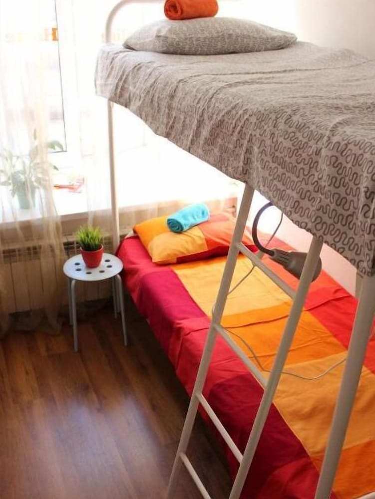 Online Hostel
