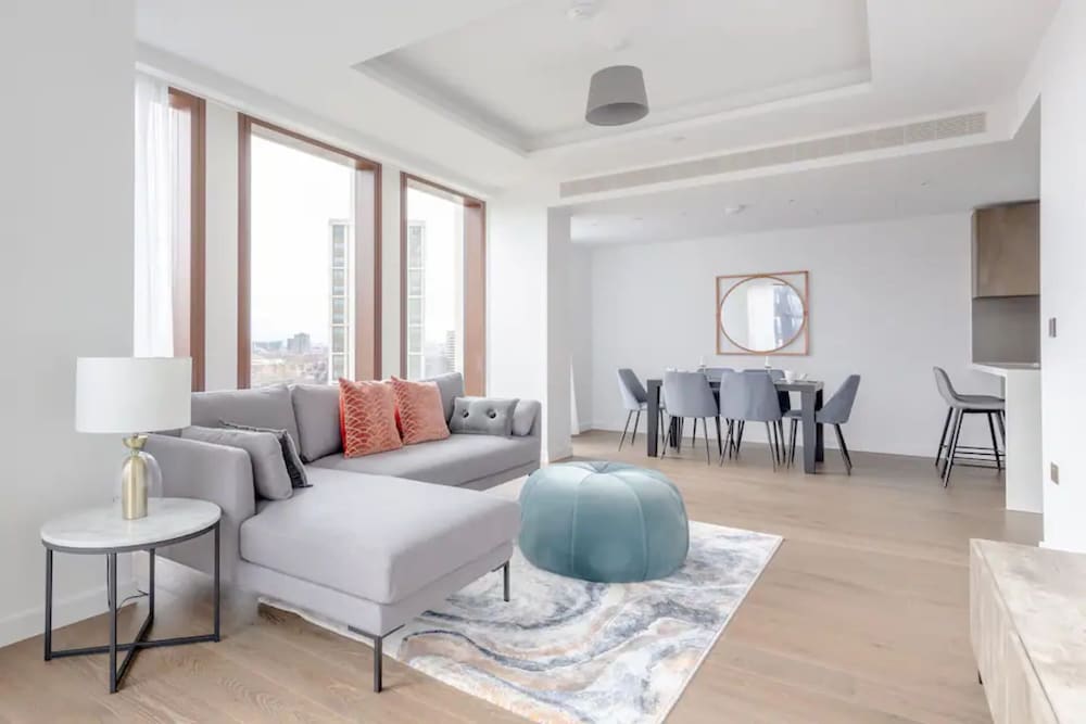 Luxurious 3 Bedroom Flat by the River Thames - Vauxhall