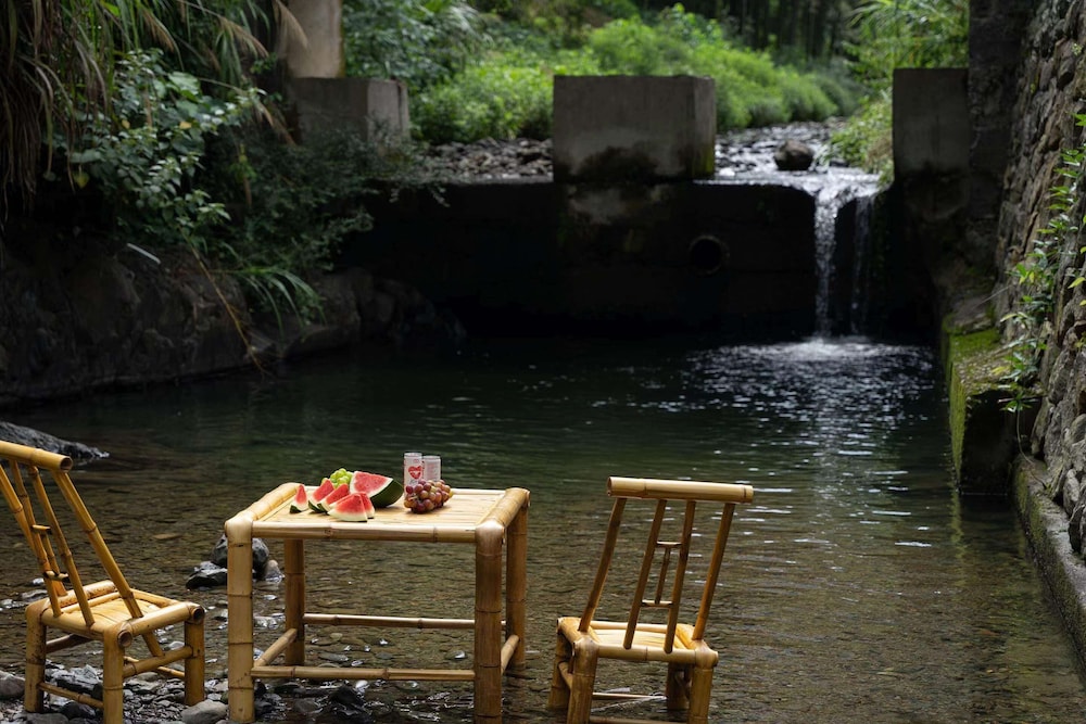 XiangLu YiMo Valley Retreat Guesthouse