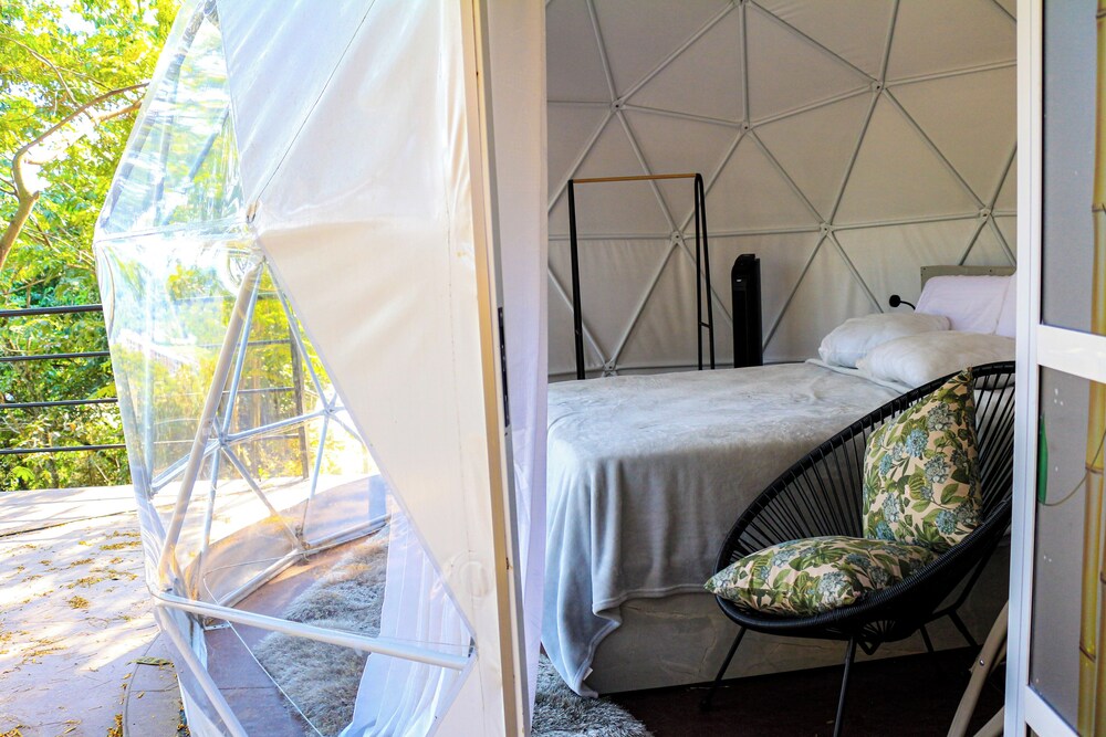 Glamping romantico en Vista Hermosa