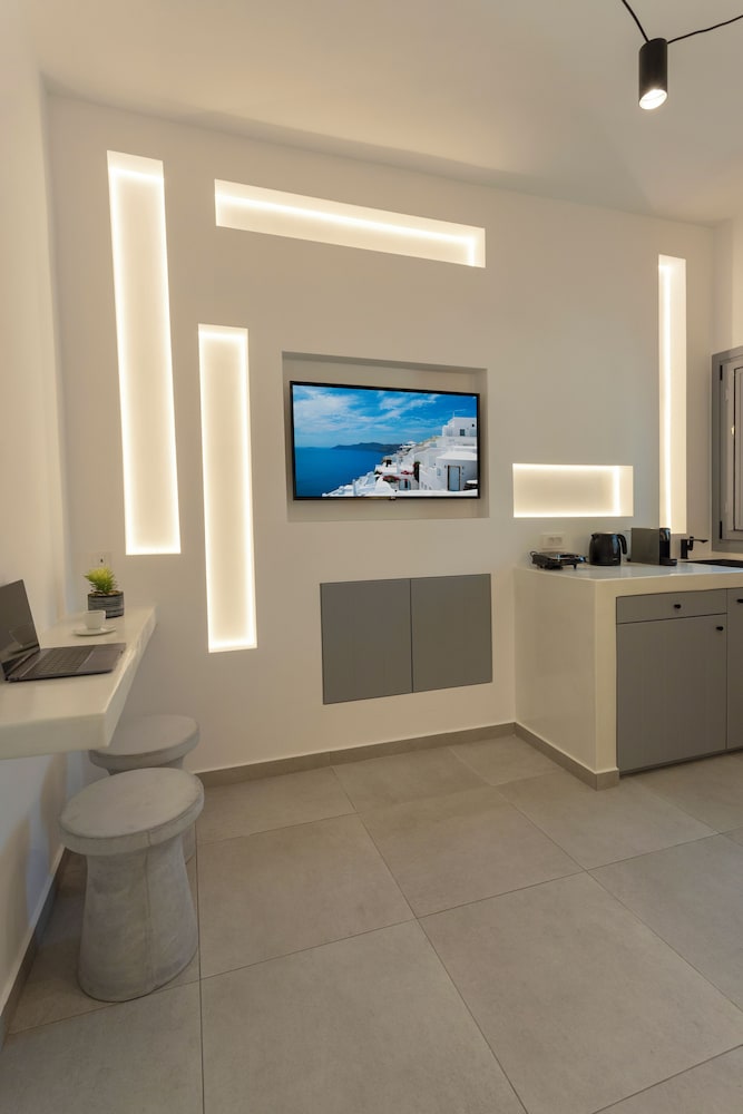 LInea Luxury Suites