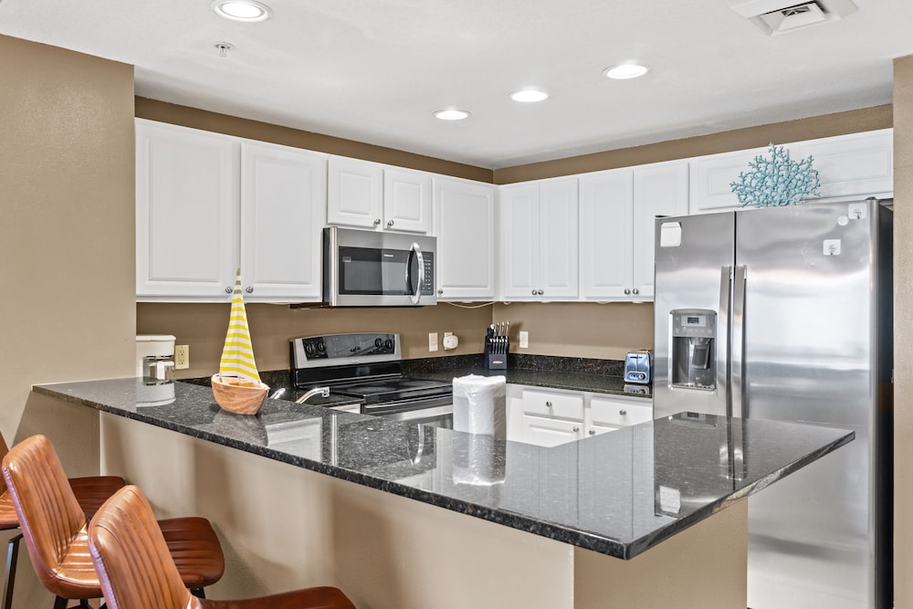 Calypso Beach Resort by Panhandle Getaways