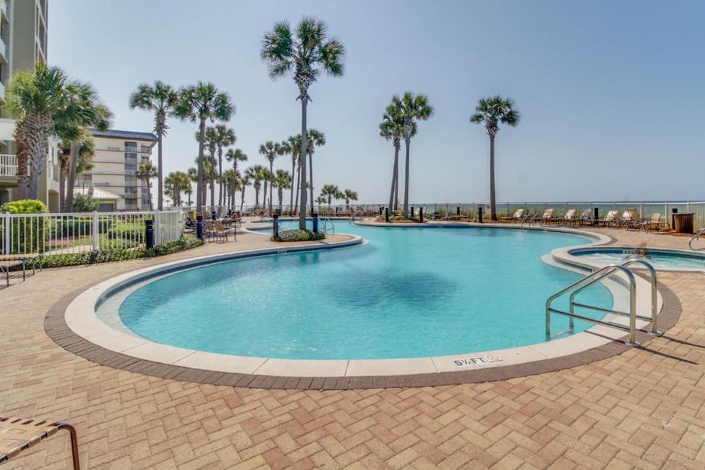 Grand Panama Beach Resort by Panhandle Getaways