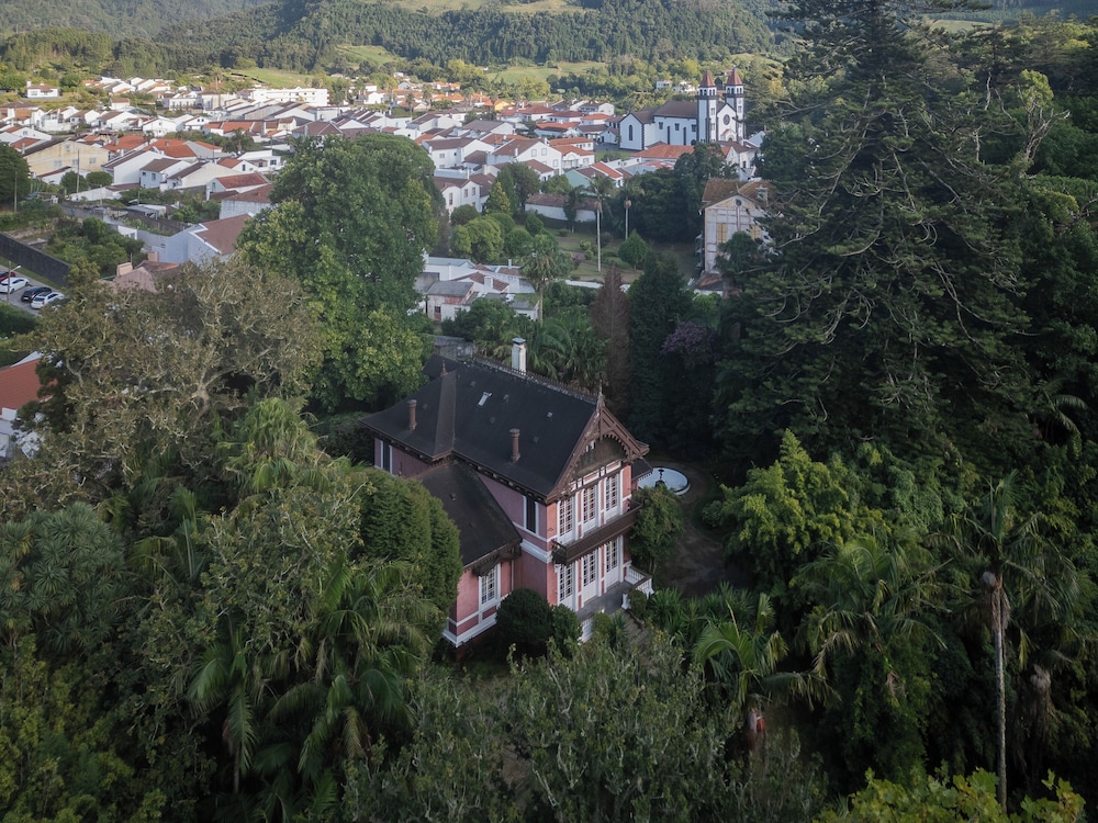 Canto's Green Garden & SPA