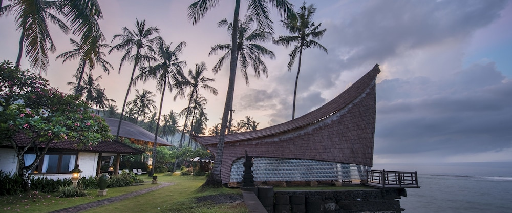 Lotus Bungalows