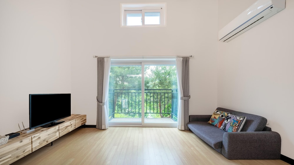 Hongcheon D-day Pension&camping view 2