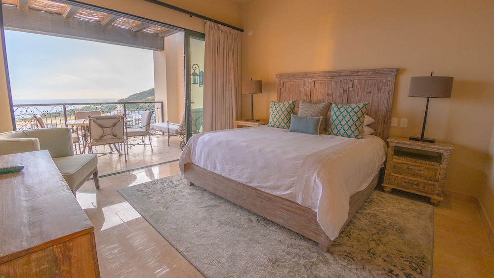 Quivira Los Cabos Condos & Homes - Vacation Rentals