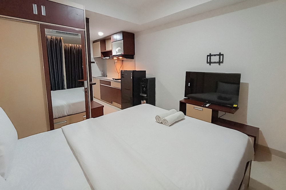 Brand New and Homey Studio at Tamansari Skylounge Makassar Apartment