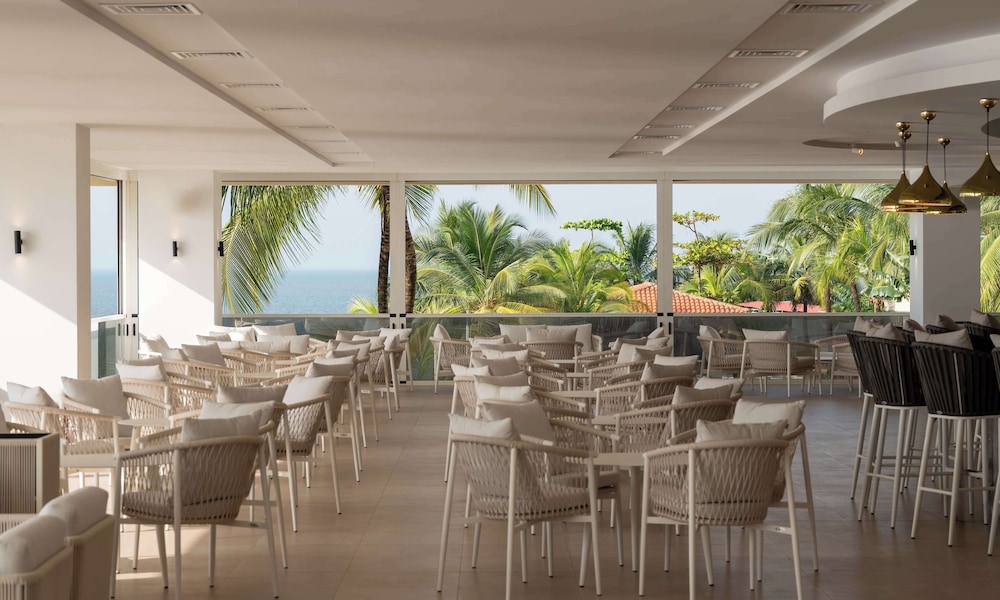 Radisson Blu Hotel, Conakry