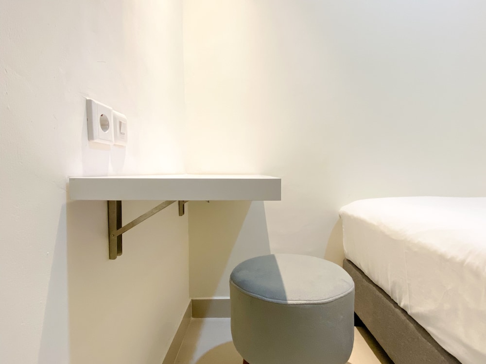 Comfort Stay And Homey 2Br Pollux Chadstone Apartment view 2
