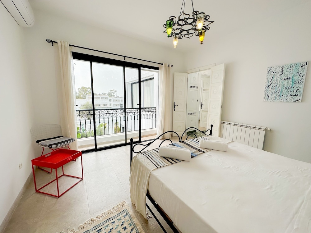 Villa Poseidon Piscine et Bord de mer Hammamet