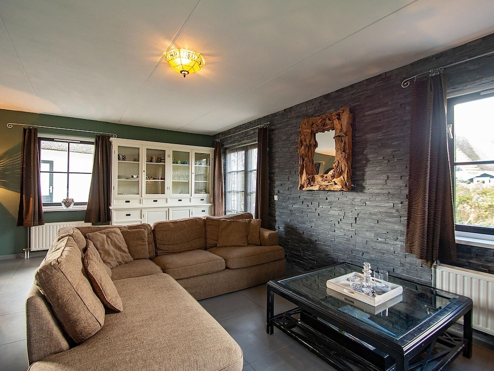 Amicable Villa With Whirlpool