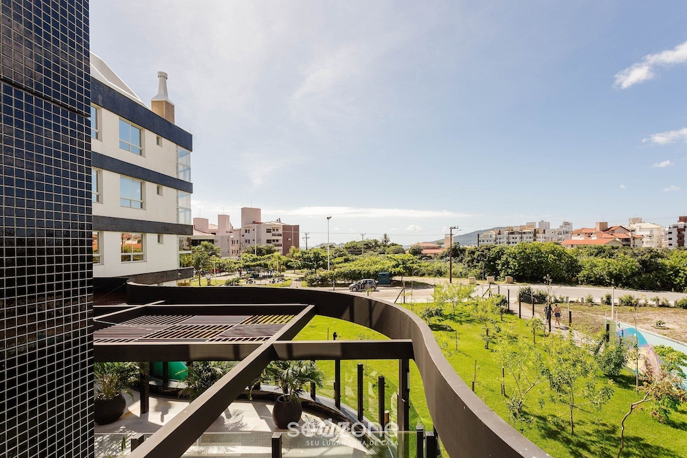 Full Apartment at Ingleses Beach-sc Gge203