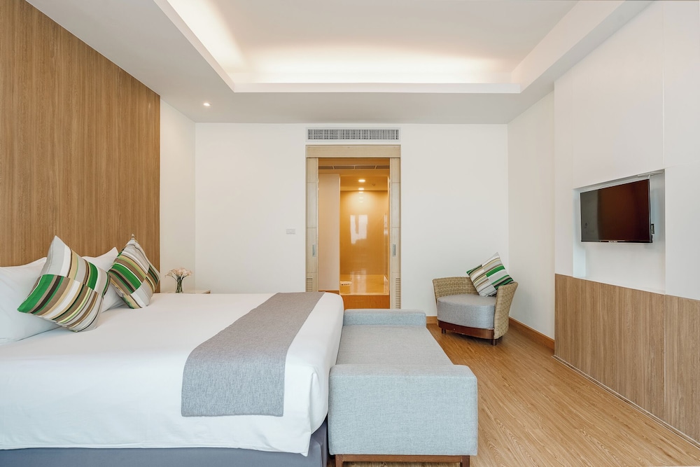 Andaman Pool Villas