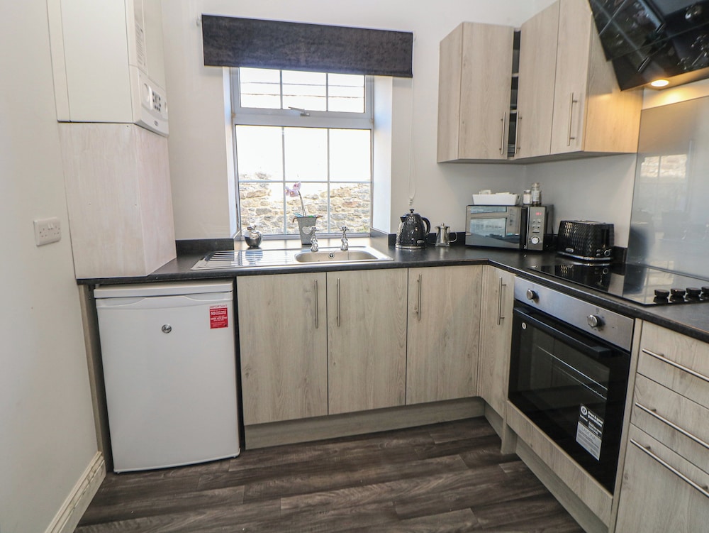 15 South Avenue Mews