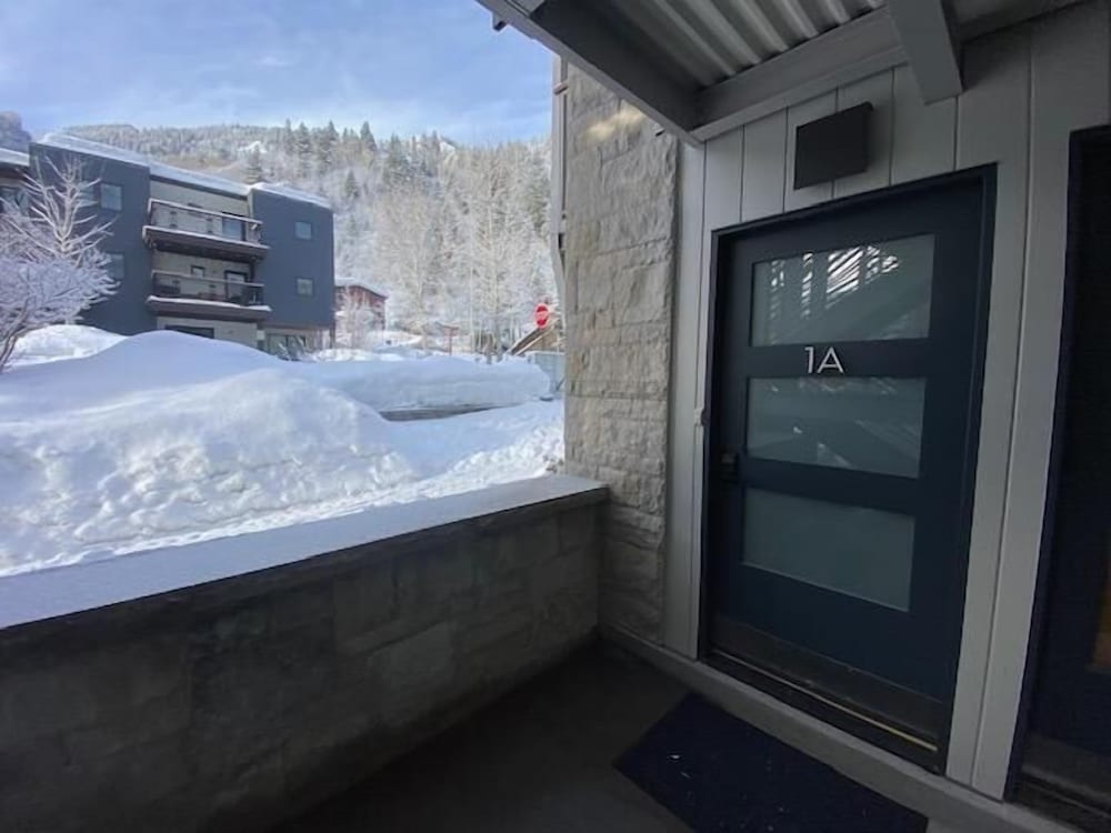 Great Value Condominium in the Heart of Aspen view 4