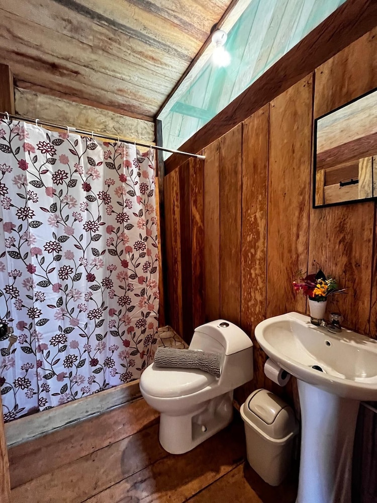 Pura Chata Ecolodge