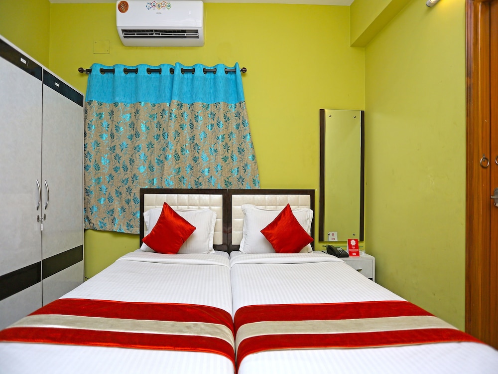 OYO 9718 Apartment near DLF IT Park