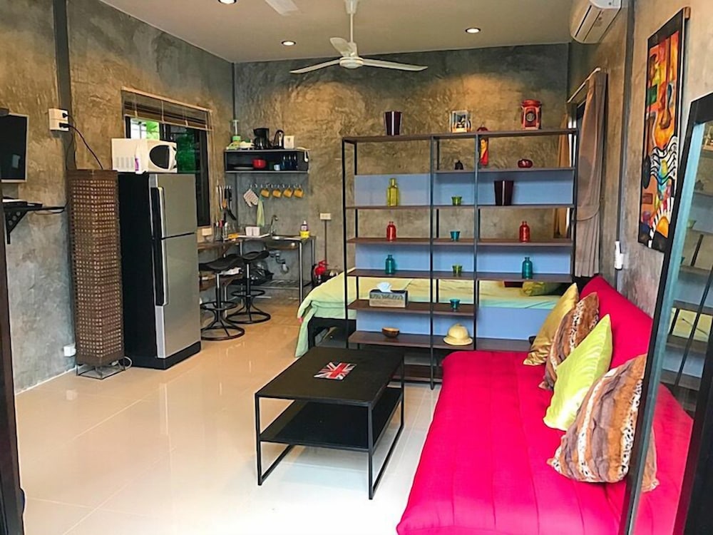 Charu Bay Villas