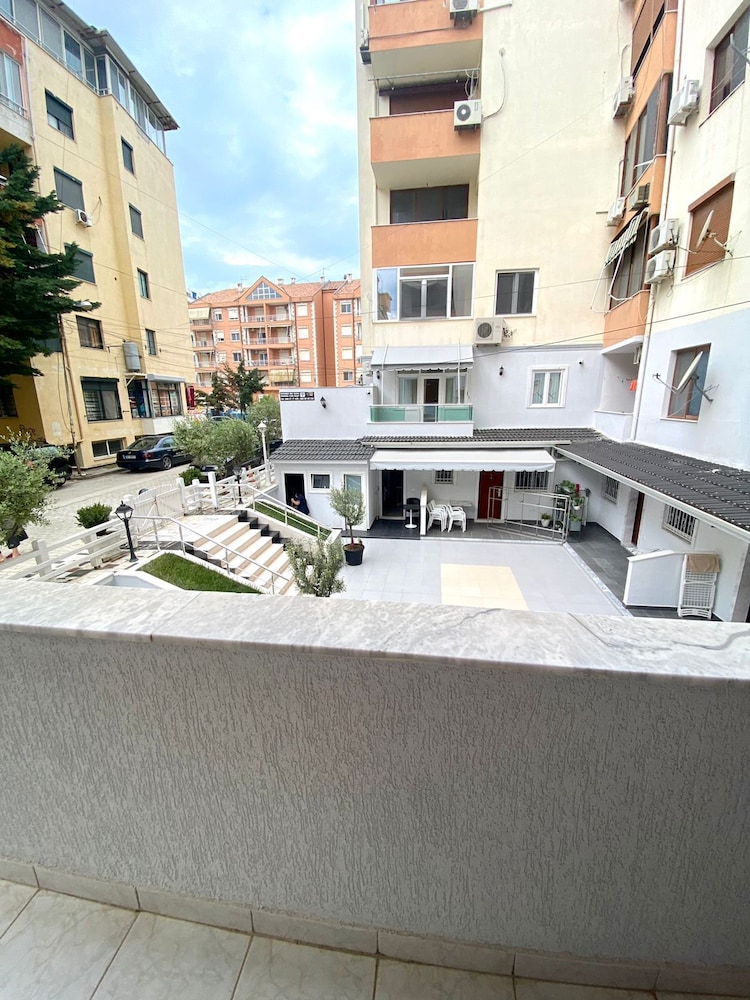 Tns Apartment Durres