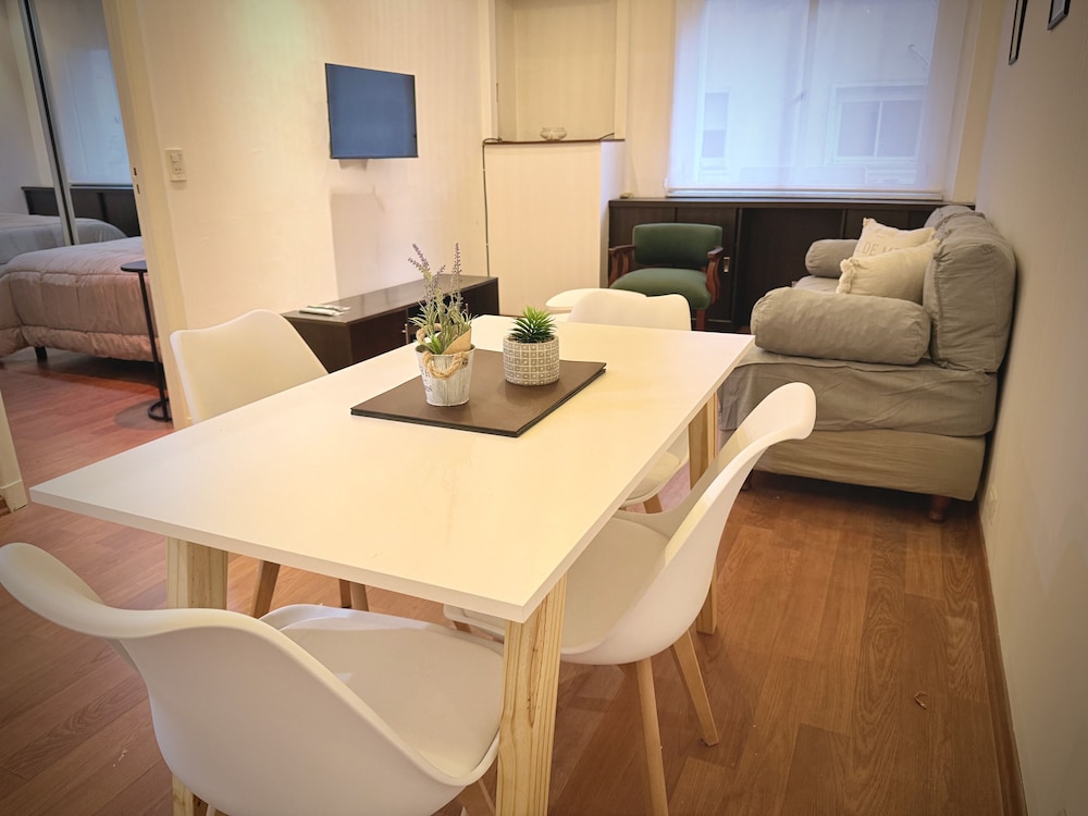 Amazing 1 Bedroom in The Heart of San Telmo ST1 by Apartments Bariloche