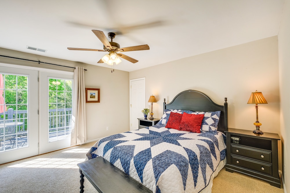 Taylorsville Lake Cottage Rental w/ Hot Tub! view 2