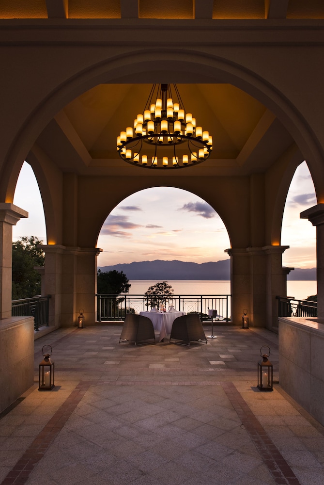Hilton Yuxi Fuxian Lake