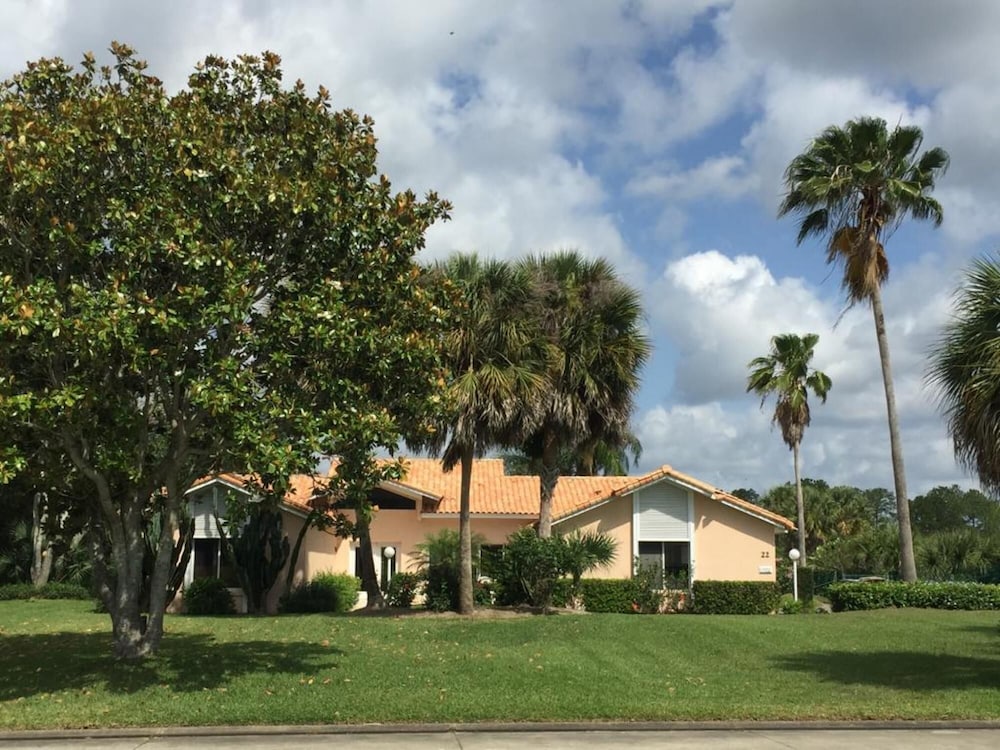 Orlando Vacations - Swiss 22 - Lake Stephanie - Property Image 5