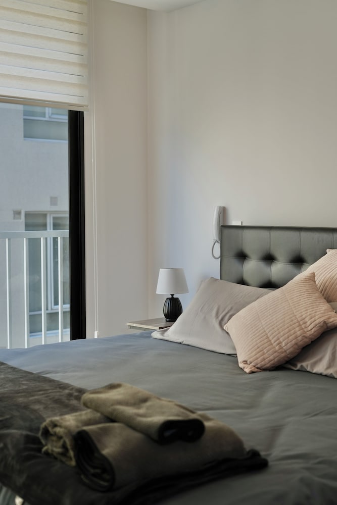 ADN Apartments and Studios