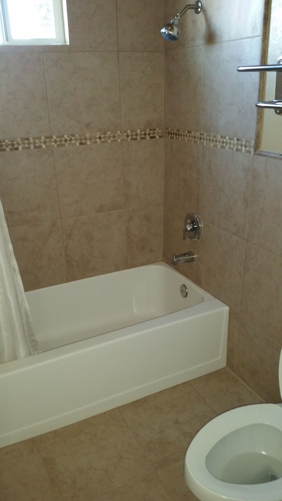 Del Aire Inn LAX