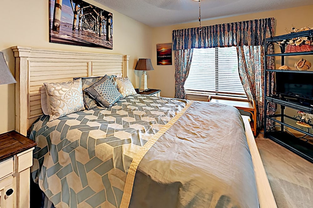 Condos by Beach Vacations North