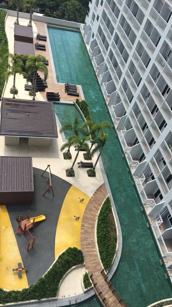 Studio with Ocean View at The Breeze Residences