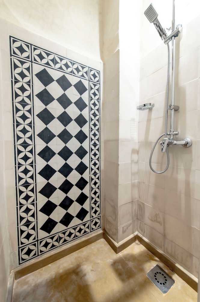riad dar yousra