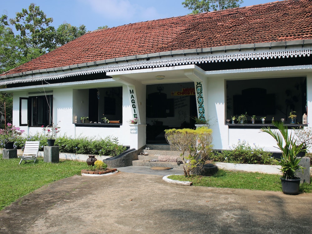 Maggie Garden Hostel
