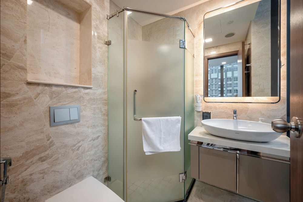 Landmark 81 Luxury - SaigonHomes