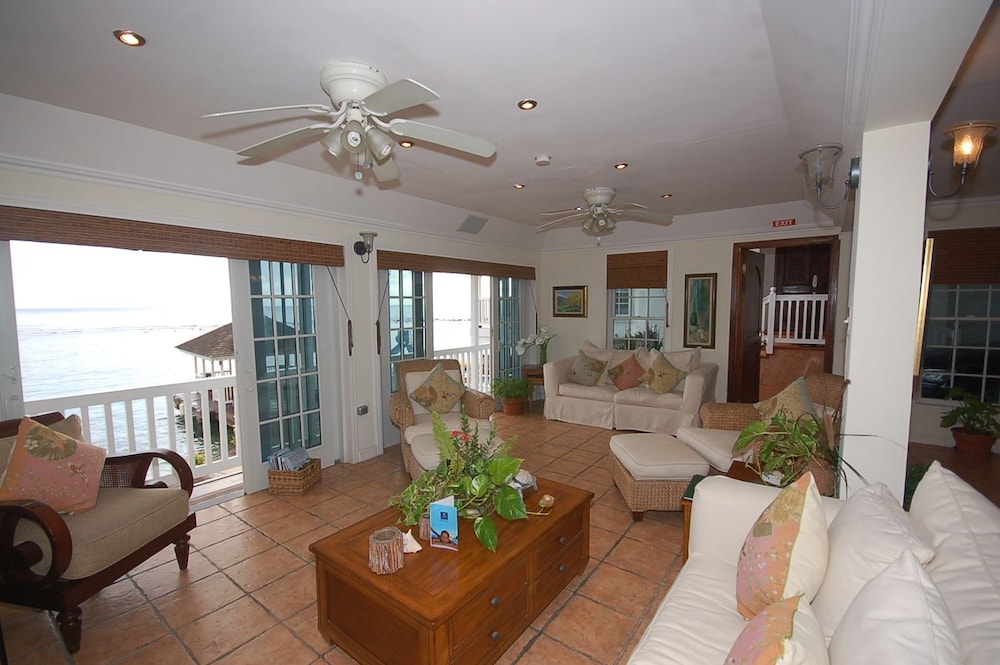 San Cove, Blue Lagoon, Port Antonio 4BR
