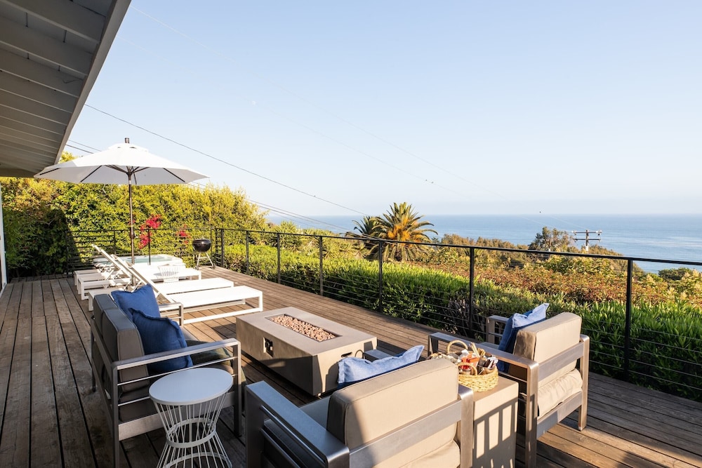 Bluff by Avantstay Gorgeous Malibu Getaway w/ Hot Tub Spectacular Ocean Views - Property Image 14